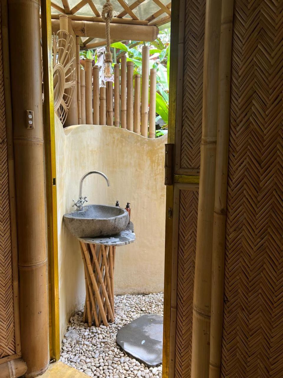 Swarma Villa Ubud Near Sacred Monkey Forest Sanctuary Exterior photo